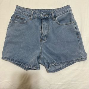 Mom denim shorts